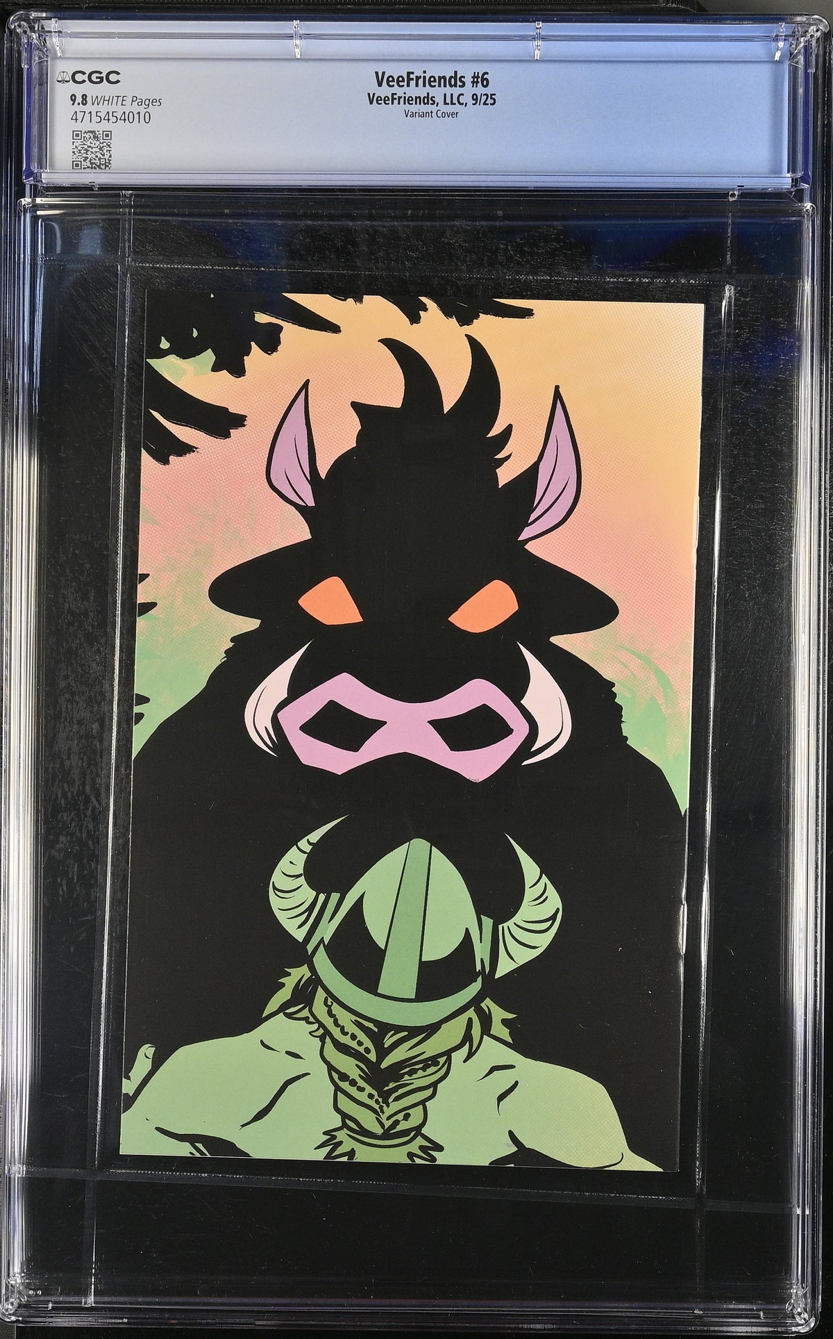 CGC Slab - 2025 VeeFriends #6 Versatile Viking Cover B [9.8] back