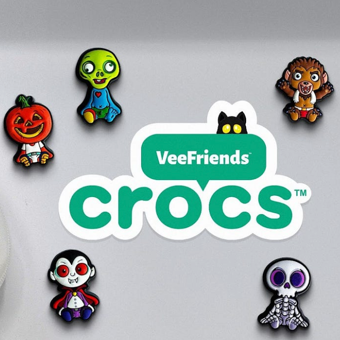 
            
                Load image into Gallery viewer, VeeFriends™ x Crocs 5 Pack Jibbitz™ Charms
            
        