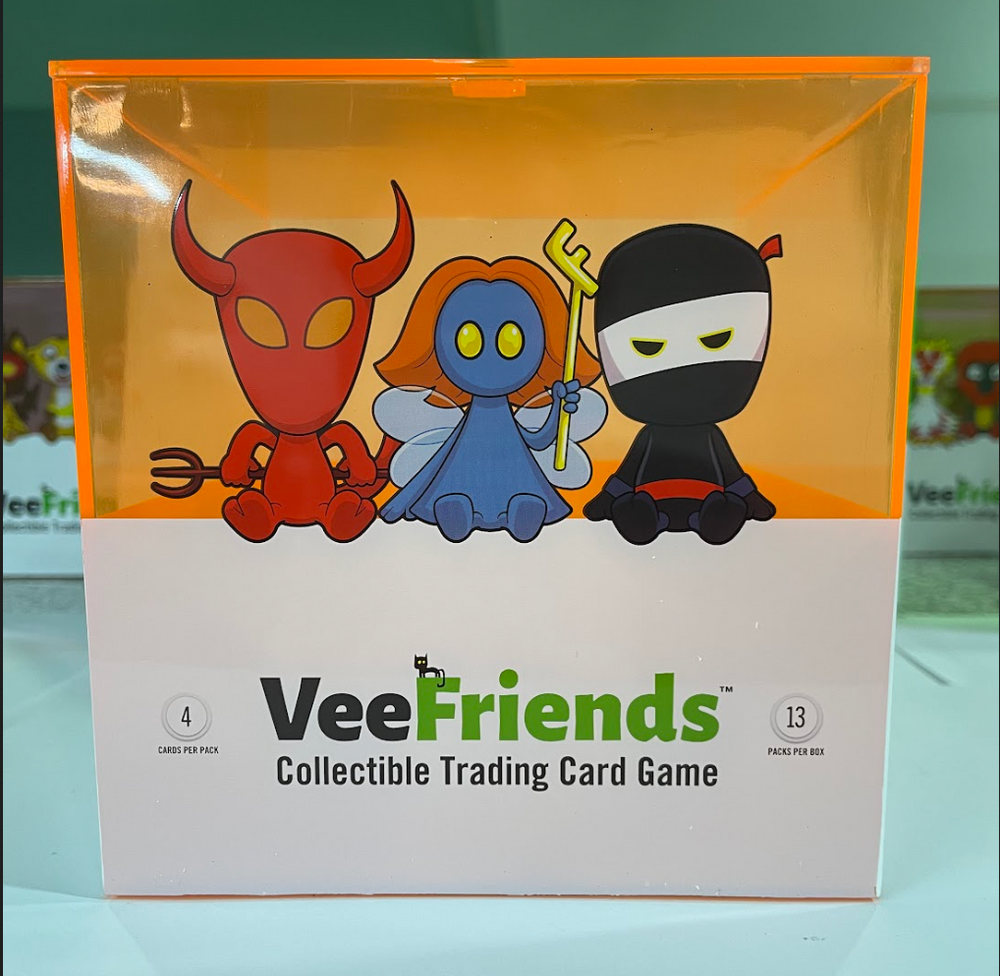 VeeFriends Trading Card Box (13 PACKS / 52 CARDS) - Sold Out